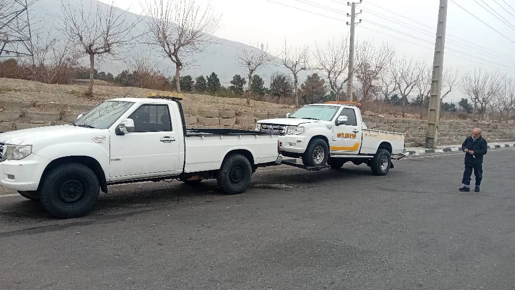 یدک کش زرند